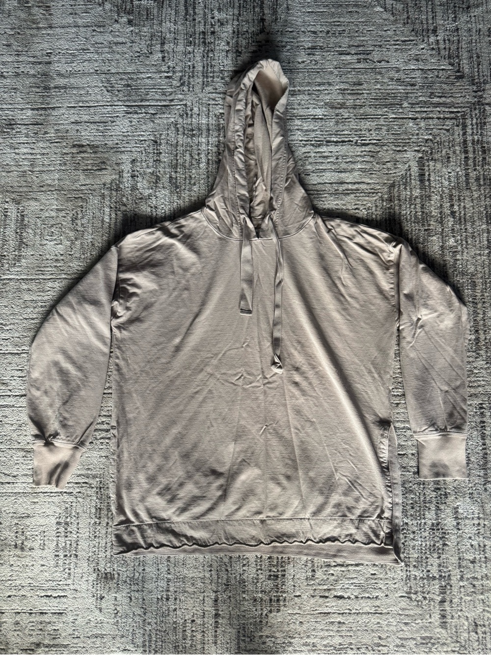 aerie light taupe hooded sweatshirt